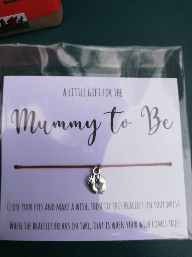 Mum to be gift bag 