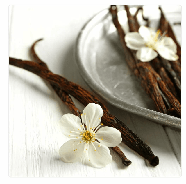 Cinnamon & Vanilla Candle